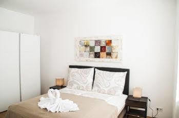 Urban Flats Danube 3* Viena
